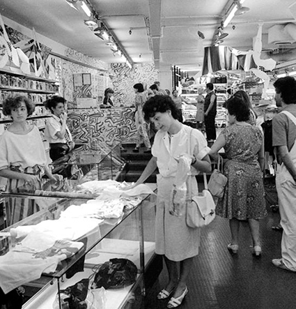 negozi e clienti negli anni '80 e '90